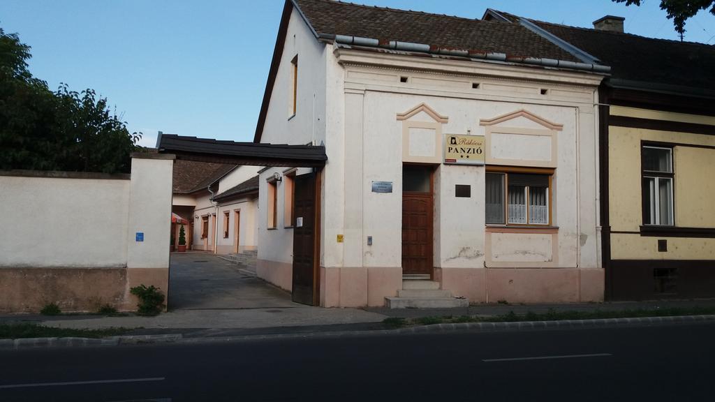 Rákóczi panzió Debrecen Exterior foto